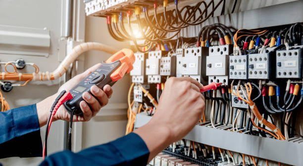 Best Electric Panel Repair  in Freeport, NY