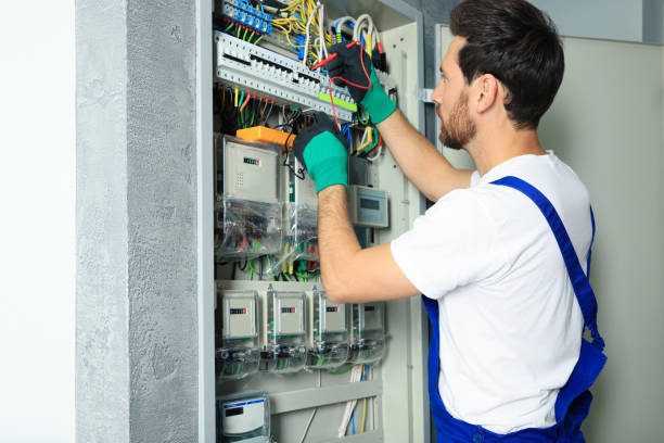 Best Industrial Electrical Services  in Freeport, NY